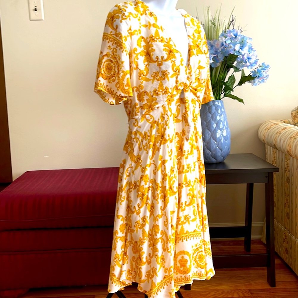 Lulus floral mini dress